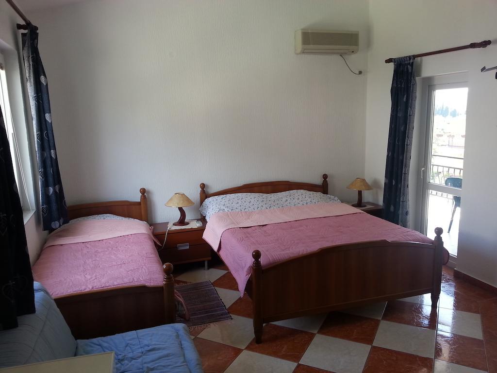 Apartments Stevo Nikocevic Bar Phòng bức ảnh